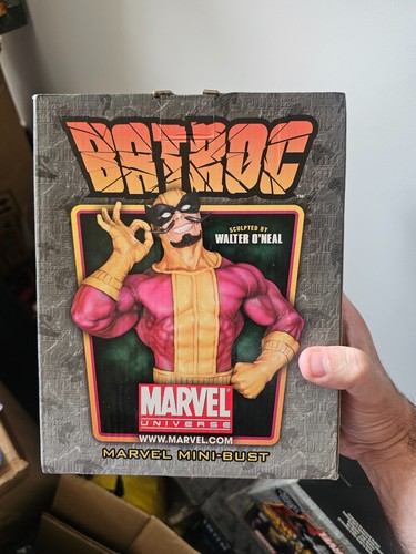Batroc bust bowen - batroc, marvel